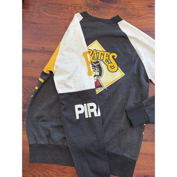Vintage Pittsburgh Pirates Garan Long Sleeve Shirt Made in USA Kids 14-16 - Picture 10 of 10